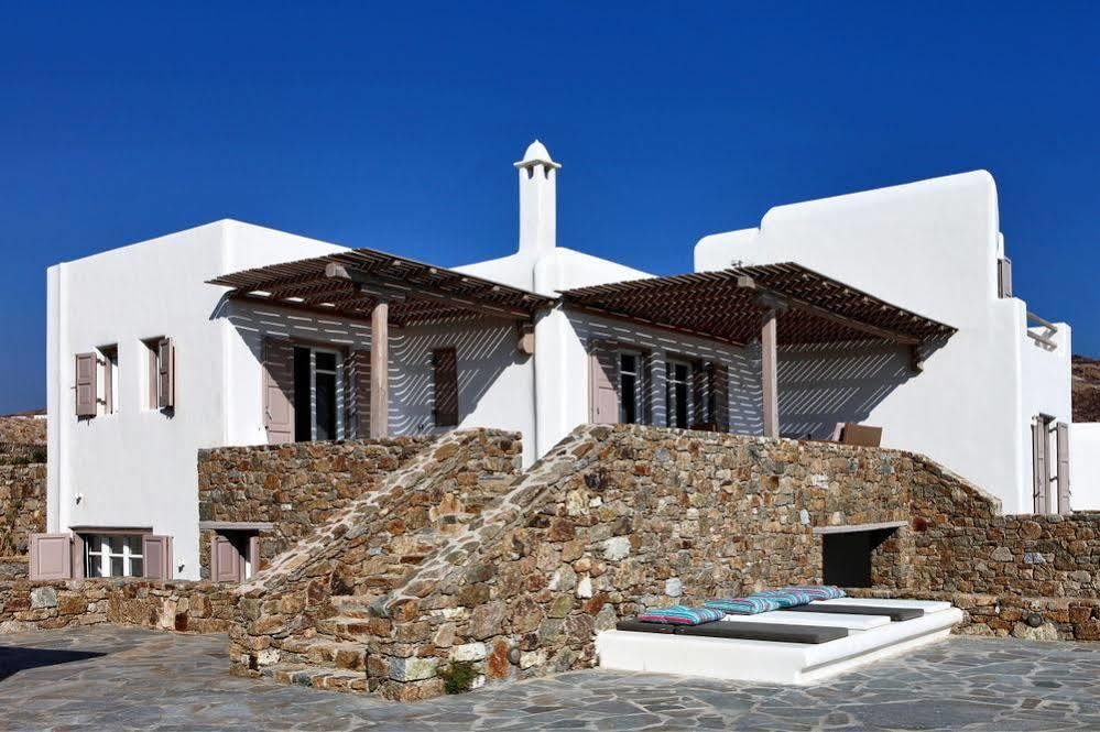 Elia White * Elia (Mykonos)